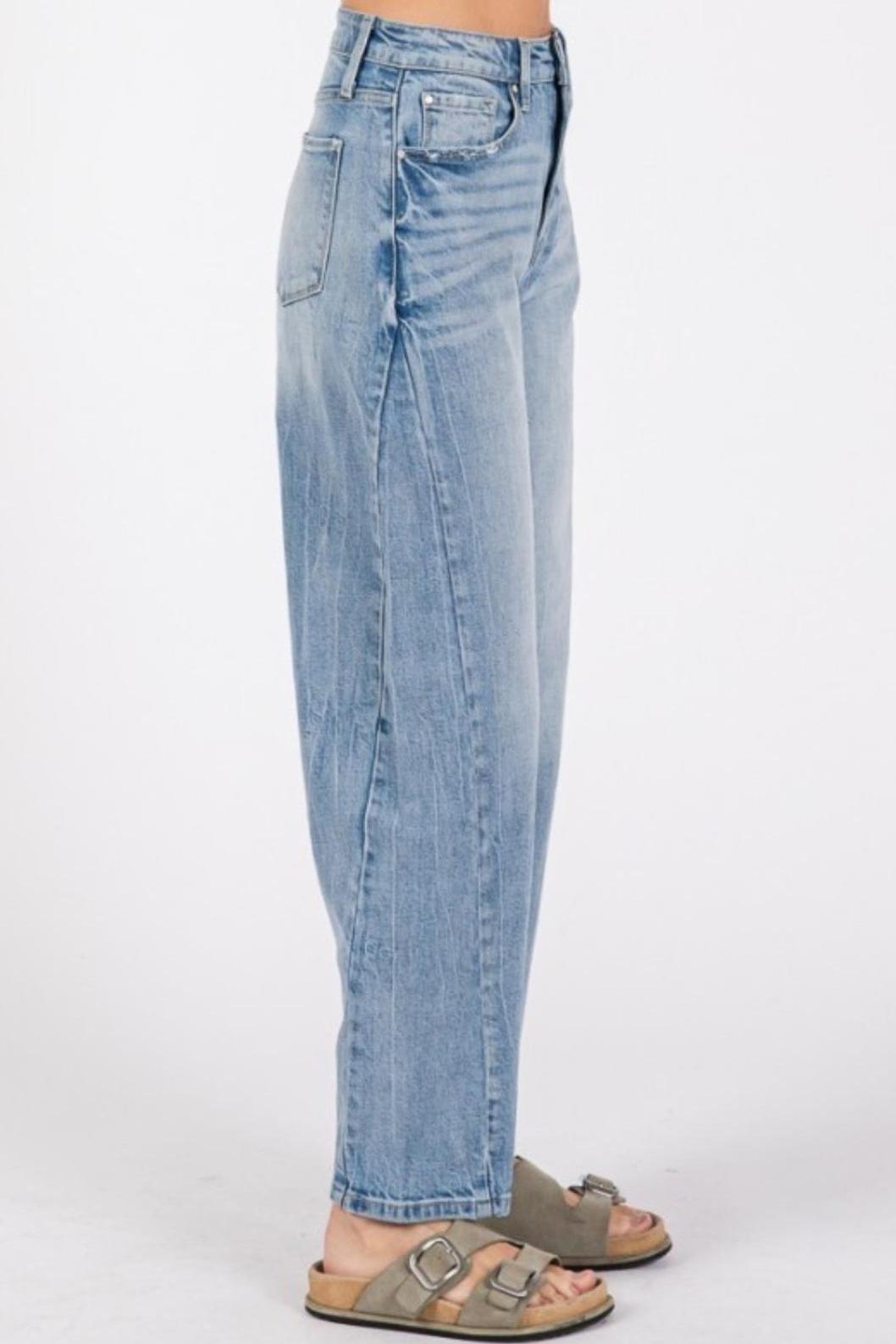 LeAnn High Rise Barrel Jeans